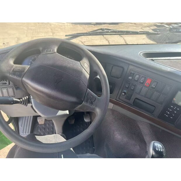 2024 هوو 371-45326272