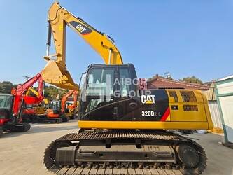 Image de PELLETEUSES 2024 Caterpillar 320D2L