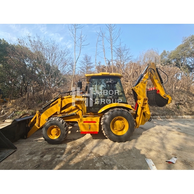 2024 Caterpillar 420F-45326305