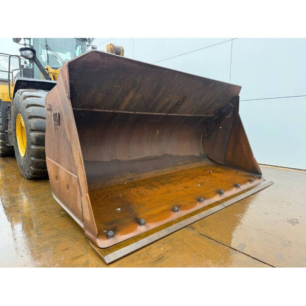 2019 Caterpillar 972M-45327039