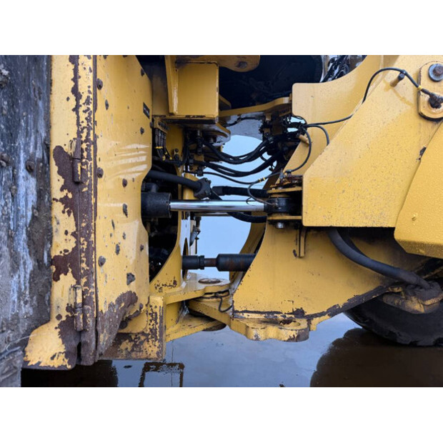 2019 Caterpillar 972M-45327044