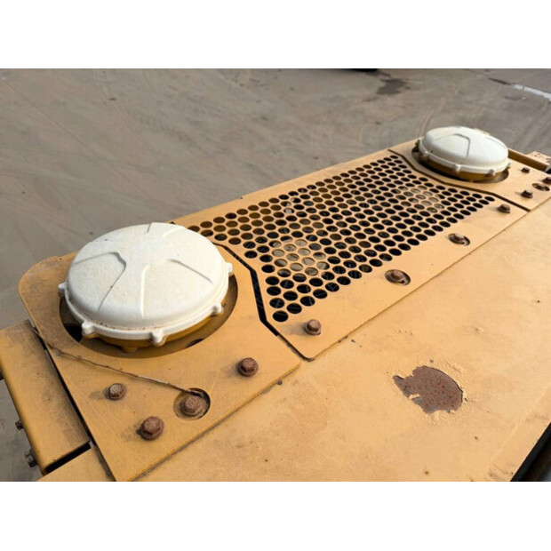 2017 Caterpillar D6T-XW-45327956