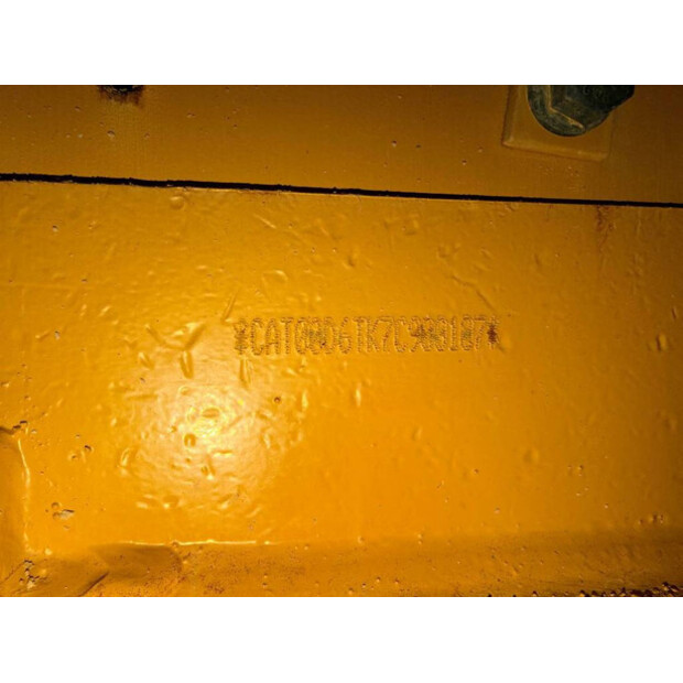 2017 Caterpillar D6T-XW-45327958