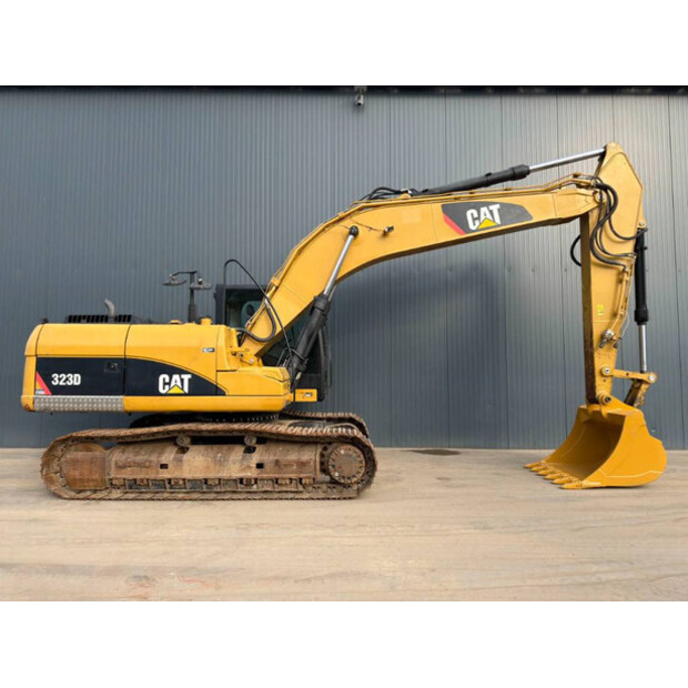 2011 Caterpillar 323DL-45328649