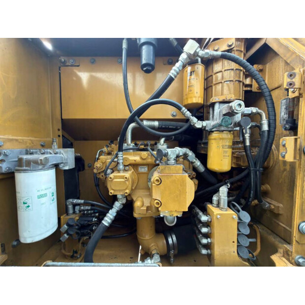 2011 Caterpillar 323DL-45328671