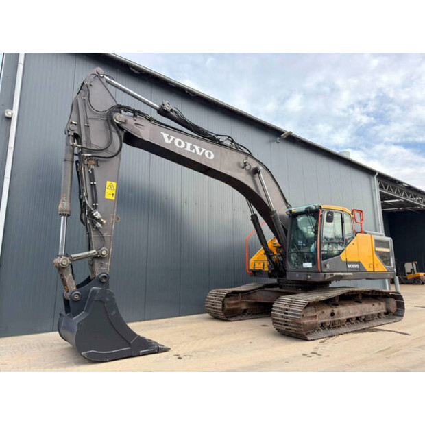 2019 Volvo EC300EL-45329163
