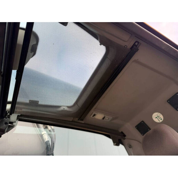 2019 Volvo EC300EL-45329205