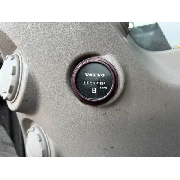 2019 Volvo EC300EL-45329213