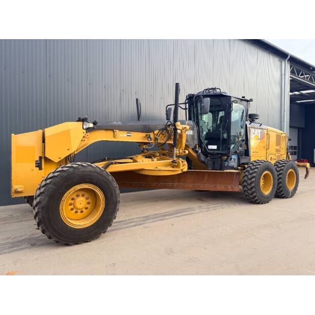 2017 كاتربيلر 140M3-45329889