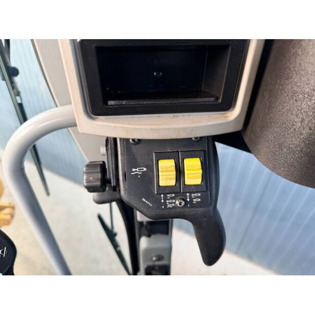 2015 Caterpillar 140M3-45329940