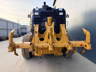 2015-caterpillar-140m3-1413611-45329950