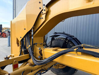 2015-caterpillar-140m3-1413611-45329960