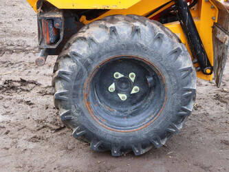 2018-thwaites-mach201-1413613-45330031