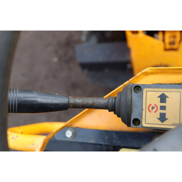 2018 ثوايتس Mach201-45330039