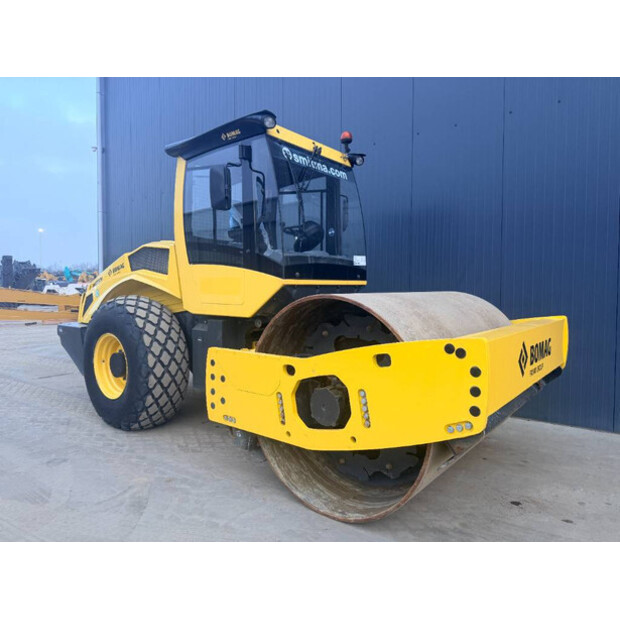 2019 BOMAG BW213D-5-45330303