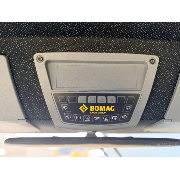 2017 BOMAG BW213D-5-45330358