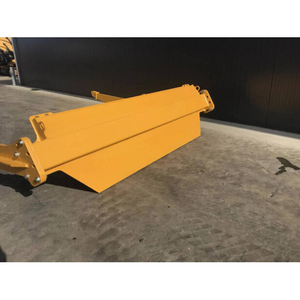 2025 BELL B30E-45330535