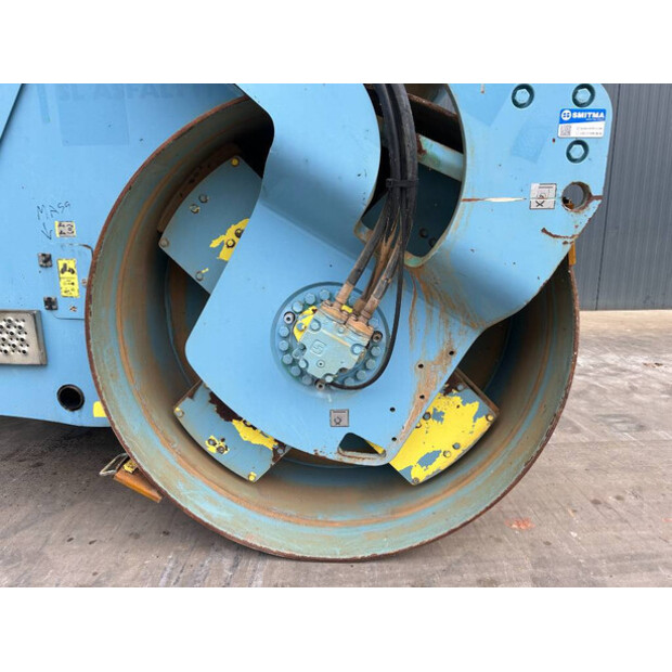 2011 AMMANN AV130X-45330816