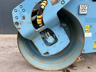 2011-ammann-av130x-1413662-45330820