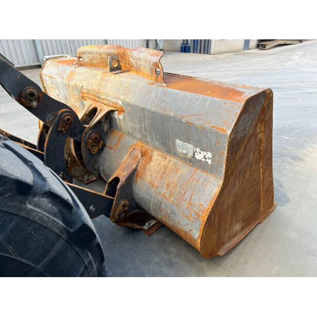 2004 Volvo L60E-45331226