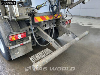 2018-mercedes-benz-arocs-3243-1413684-45331734