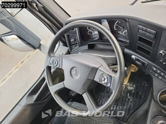 2018-mercedes-benz-arocs-3243-1413684-45331752