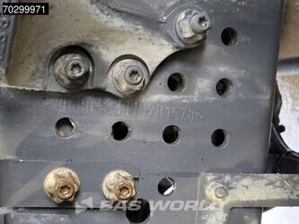 2018-mercedes-benz-arocs-3243-1413684-45331764