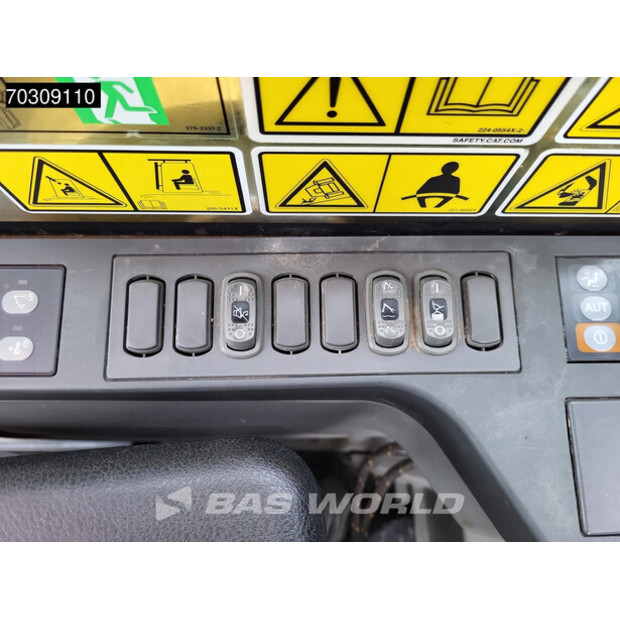 2017 Caterpillar 330FLN-45332064