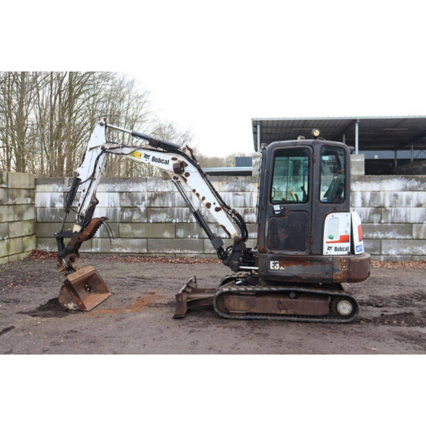 2015 بوبكات E32-45332232