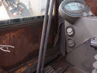 2015-bobcat-e32-45332261