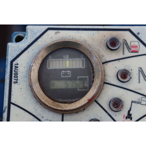 2015 ايه تي ان PIAF1000R-45332347