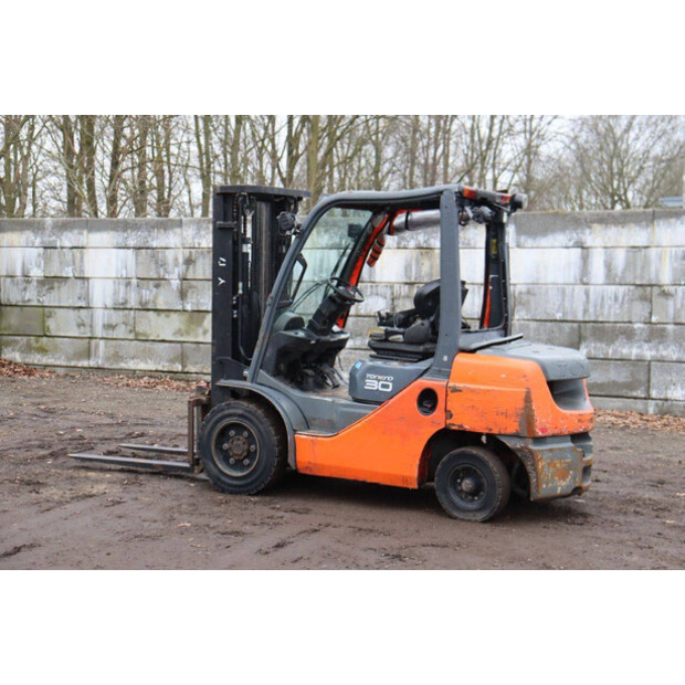 2015 Toyota 52-8FDF30-45332424