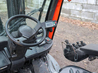 2015-toyota-52-8fdf30-45332443