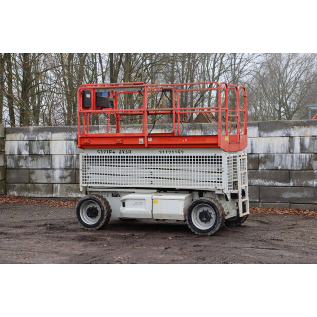 2013 JLG M3369-45332607