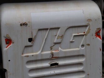 2013-jlg-m3369-1413711-45332631