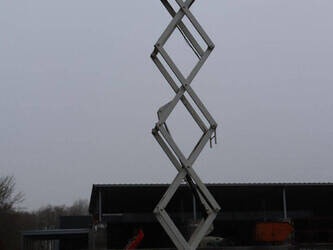 2013-jlg-m3369-1413711-45332636