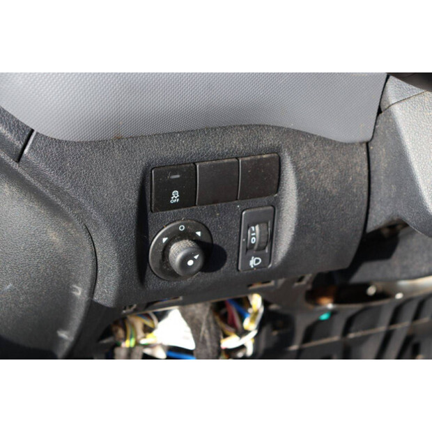 2017 Citroen BERLINGO-45332746