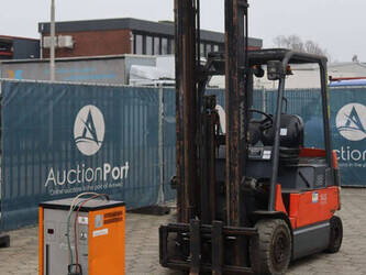 2005-toyota-7fbmf25-1413716-45332803