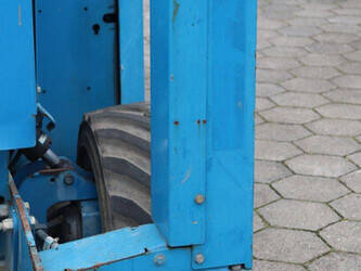 2012-genie-gs-4069-1413717-45332855