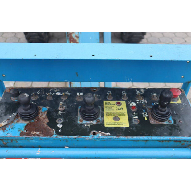 2005 Genie Z-45/25-45332880