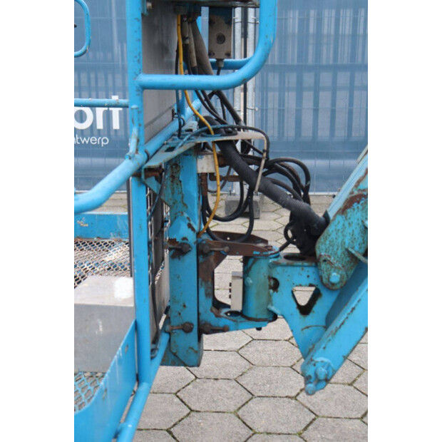 2005 Genie Z-45/25-45332881