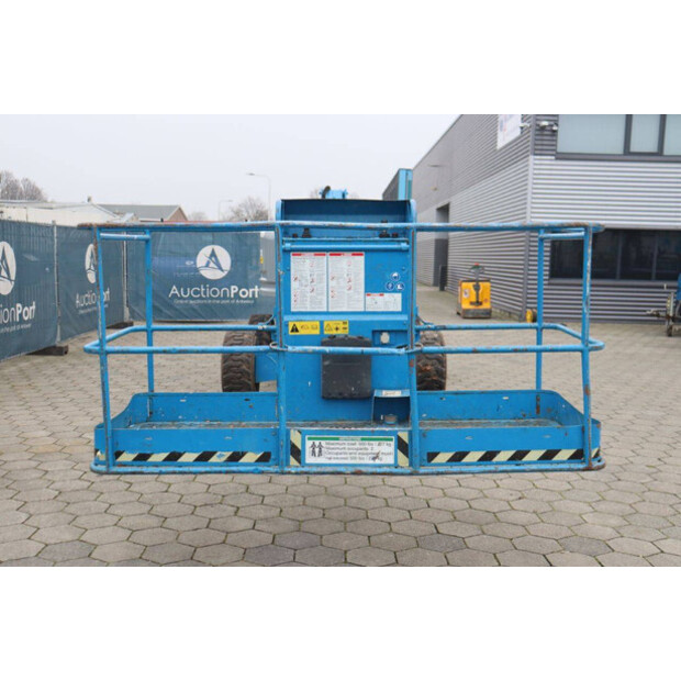 2013 Genie S-40-45332955