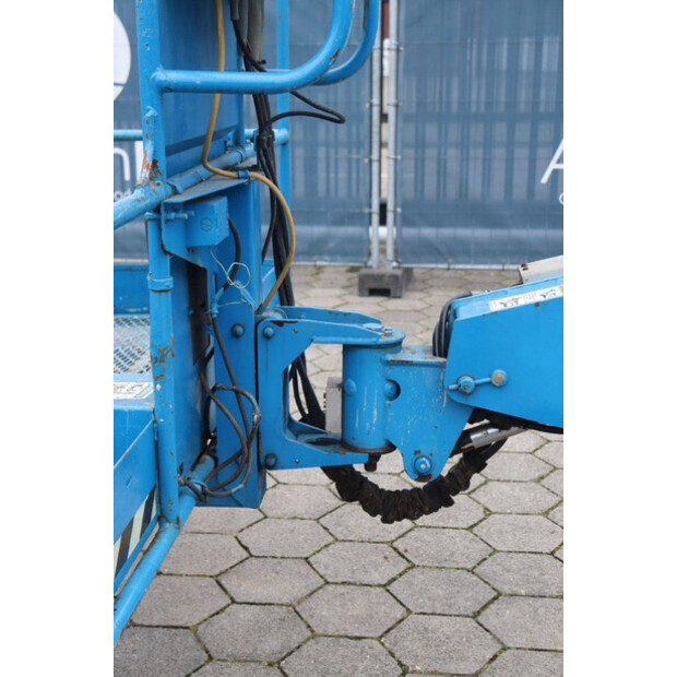 2013 Genie S-40-45332960