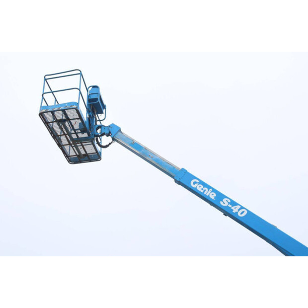 2013 Genie S-40-45332976