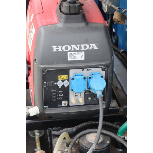 2012 Towerlight VB-9-45333131