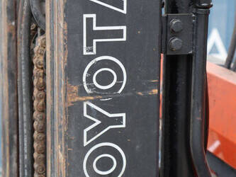 toyota-25-1413736-45333454