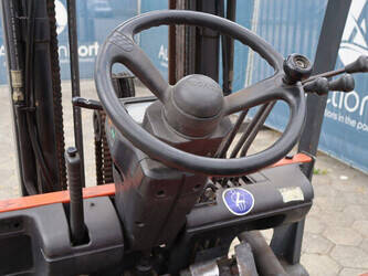 toyota-25-1413736-45333464