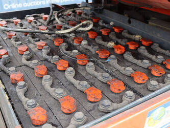 toyota-25-1413736-45333473