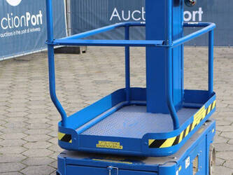 upright-tm-12-1413737-45333488