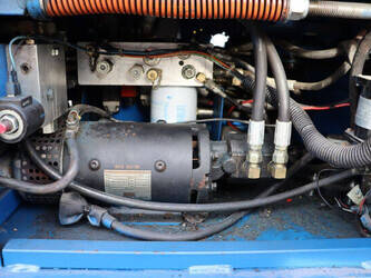 upright-tm-12-1413737-45333495